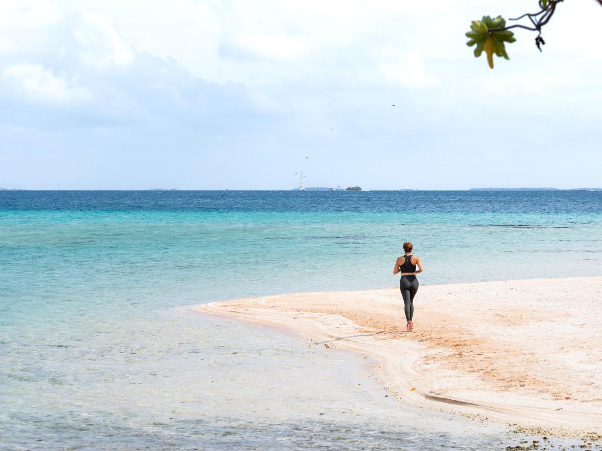 Le Tikehau By Pearl Resorts Esterno foto