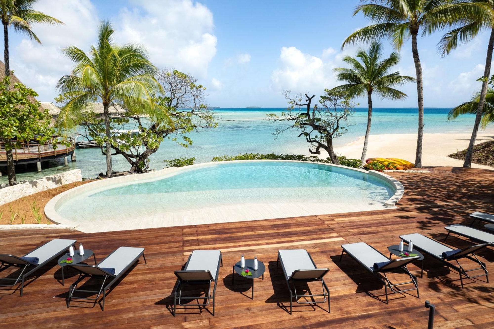 Le Tikehau By Pearl Resorts Esterno foto