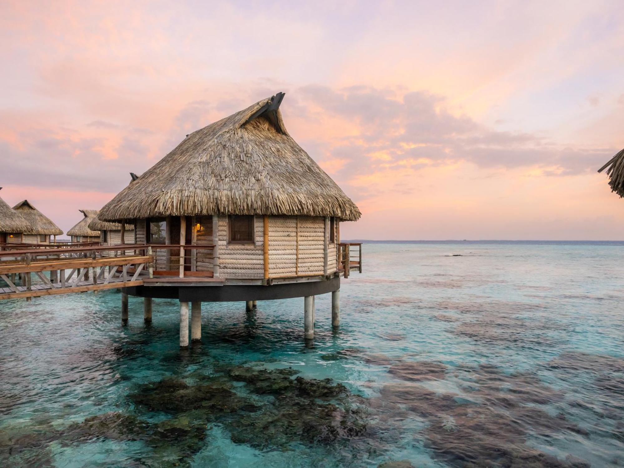 Le Tikehau By Pearl Resorts Esterno foto