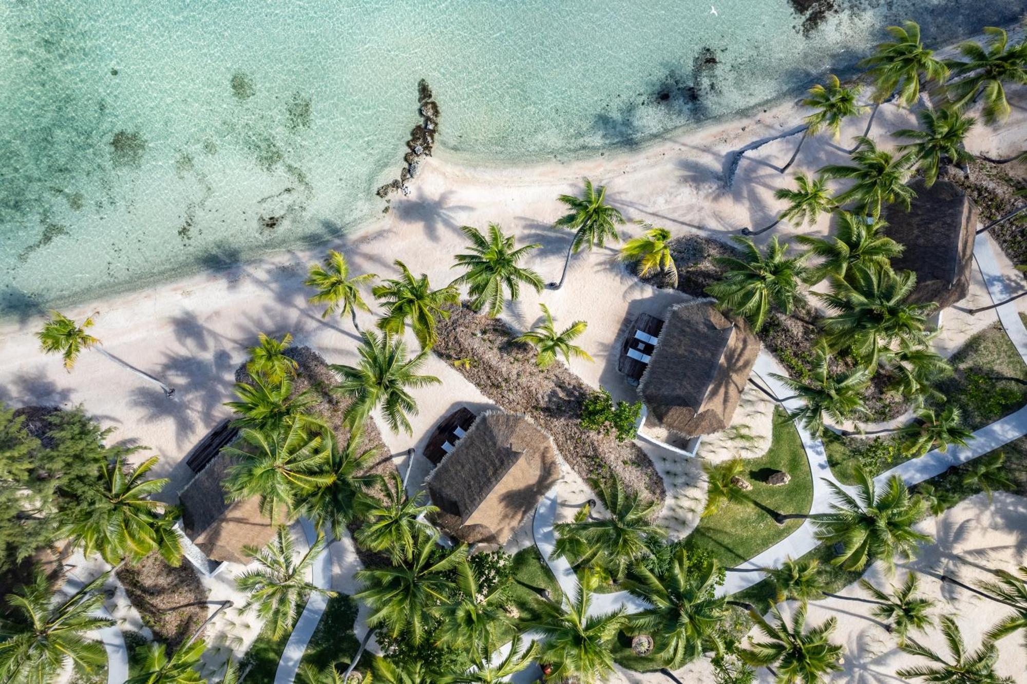 Le Tikehau By Pearl Resorts Esterno foto